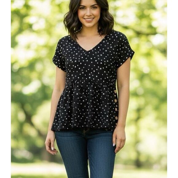NWT BELLE by Belldini Black Polka Dot Blouse Peplum Top Flowy Casual Lasercut M - Picture 2 of 9